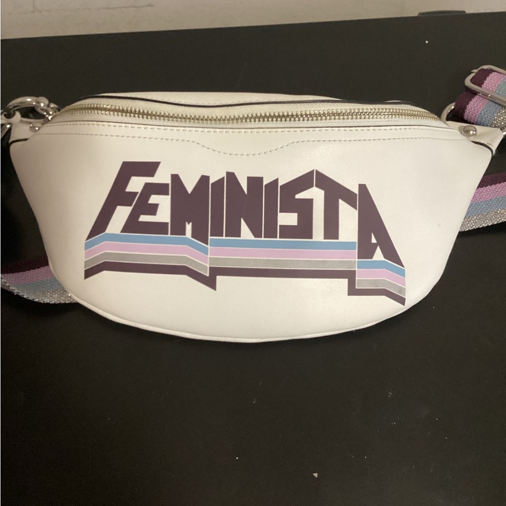 Rebecca Minkoff feminista belt bag